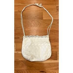 Carpet Bags of America Vintage White Lace Embroidered Shoulder Bag Purse
